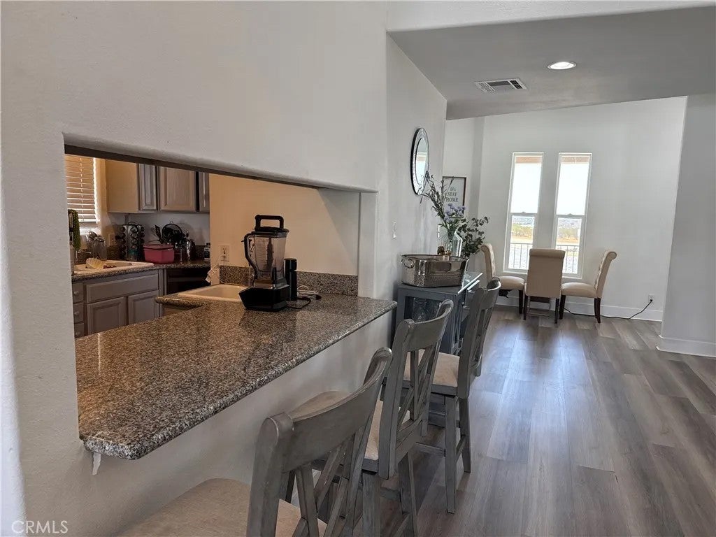13975 Barker
