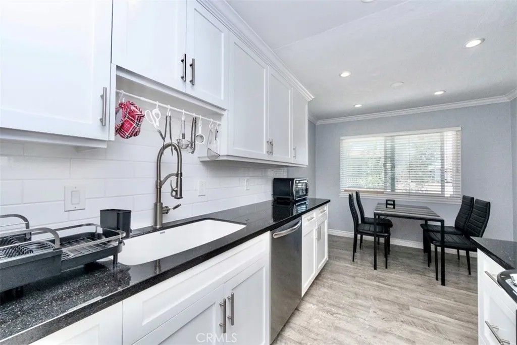 12200 Montecito Road L208