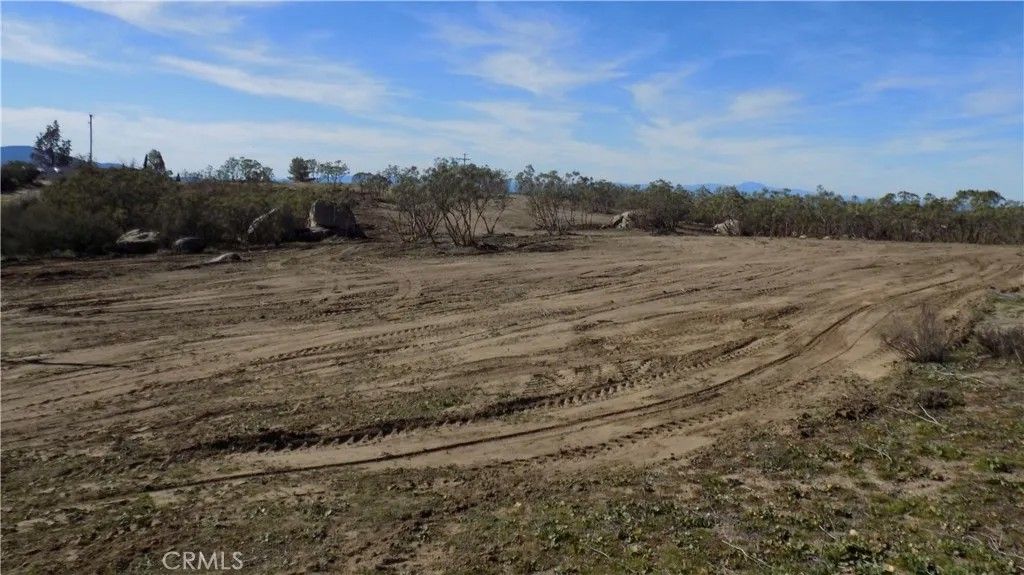 Photo of 0 Thouroughbred Ct, Aguanga, CA 92536 (MLS # SW26019850)