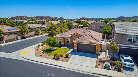 Photo of 25299 Hitch Rail Ln, Menifee, CA 92584 (MLS # SW25231918)