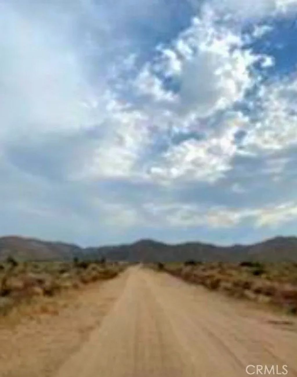 Photo of 0 Sutter, Apple Valley, CA 92308 (MLS # HD26051203)