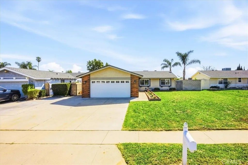 Photo of 10155 Norwick Street, Rancho Cucamonga, CA 91730 (MLS # WS26052058)