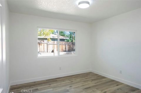 Tiny photo for 106 N Woodland Ave, Banning, CA 92220 (MLS # OC25248488)