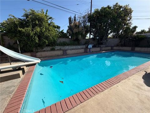 Photo of 18453 E Armstead St, Azusa, CA 91702 (MLS # CV26033374)