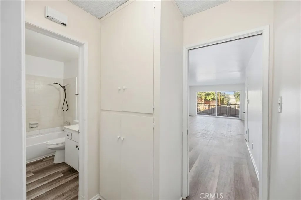 406 W Regent Street 13