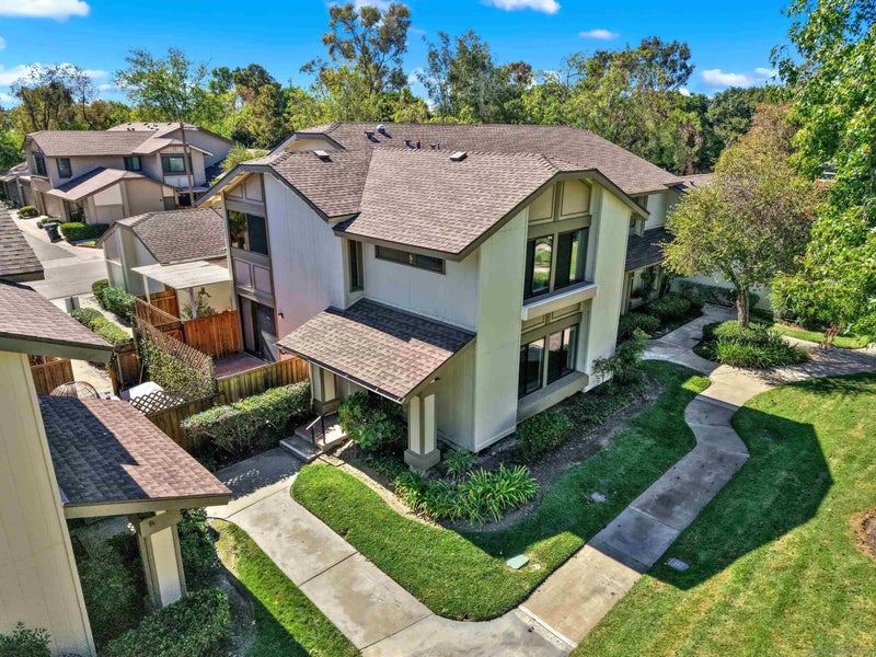 10148 Dafne Ln