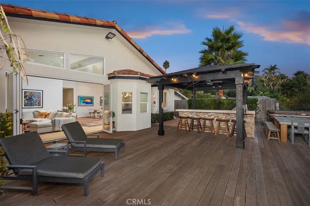 2308 S Ola Vista