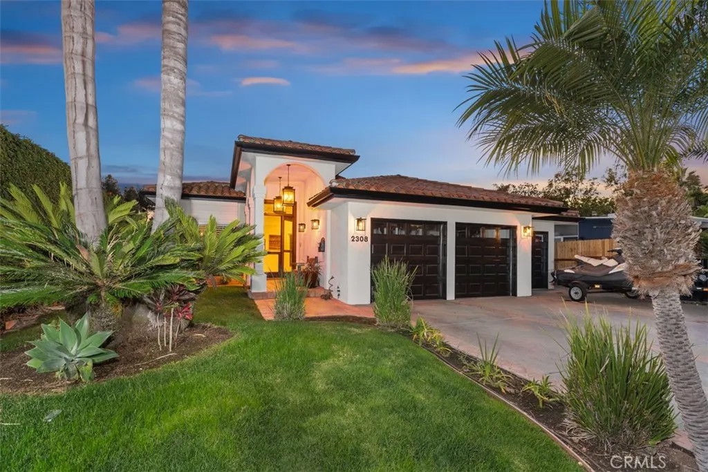 2308 S Ola Vista