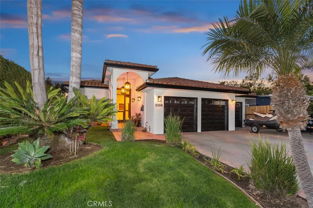 2308 S Ola Vista