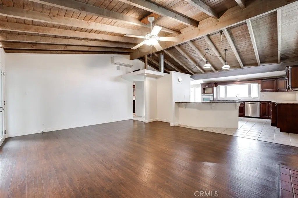 Photo of 9752 Harle Ave, Anaheim, CA 92804 (MLS # OC25248434)