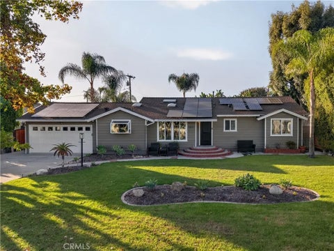 Photo of 12561 Kenwood Lane, Tustin, CA 92780 (MLS # OC26214994)