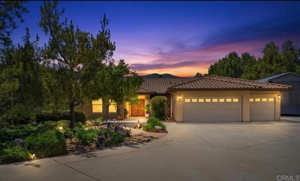 Photo of 2527 Southern Oak Road, Ramona, CA 92065 (MLS # NDP2604854)