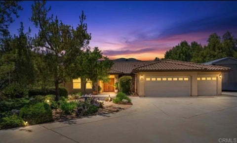 Photo of 2527 Southern Oak Road, Ramona, CA 92065 (MLS # NDP2604854)
