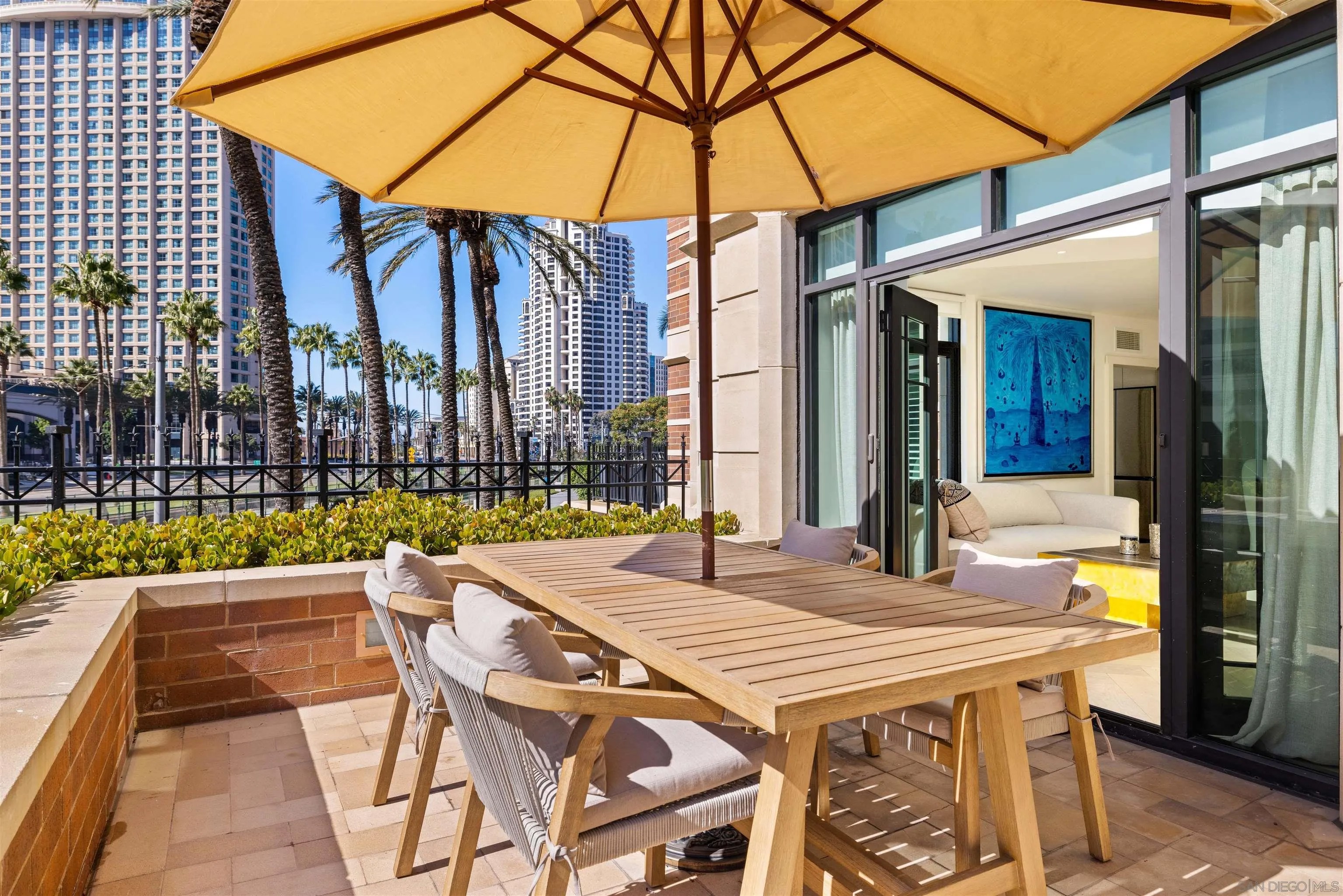 500 W Harbor Drive 136