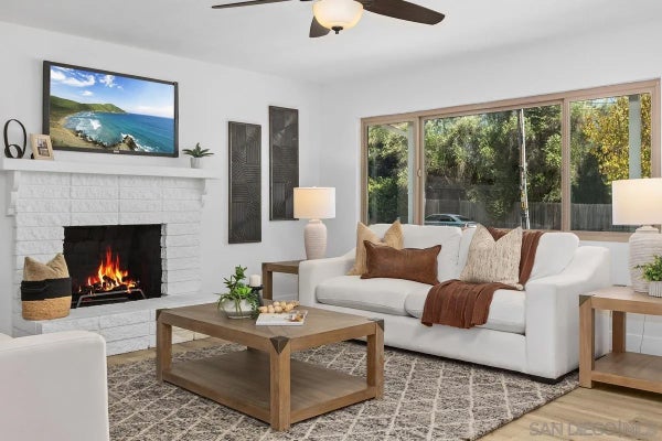 2738 OAK HILL DR, ESCONDIDO, CA 92027 - Image 92003db3bd4fd97b59ef9bb81ce9e089/4052222000