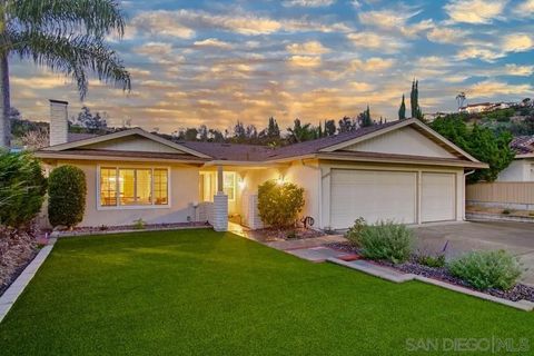 2086 Valley Lake Drive El Cajon CA 92020