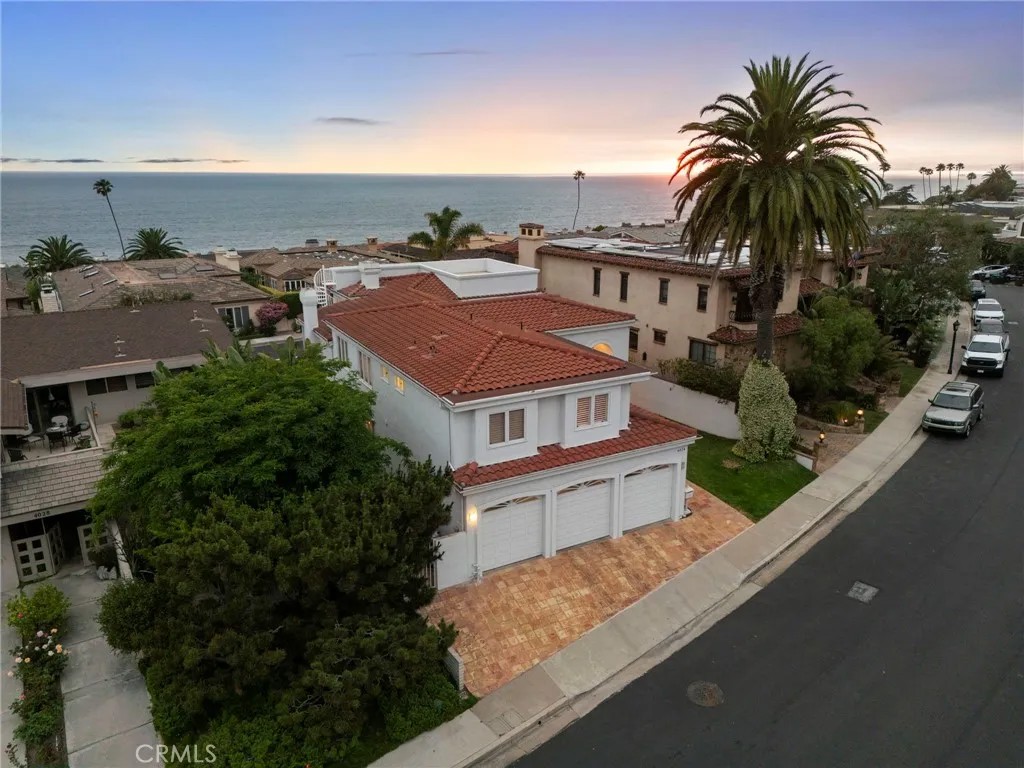 4026 Calle Lisa