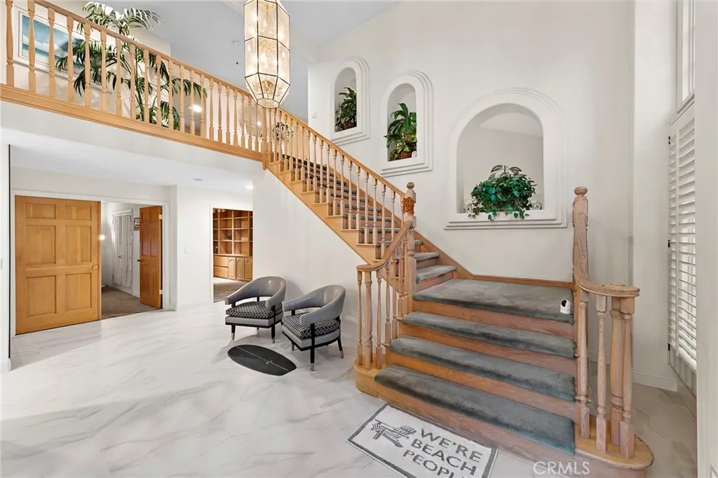 4026 Calle Lisa