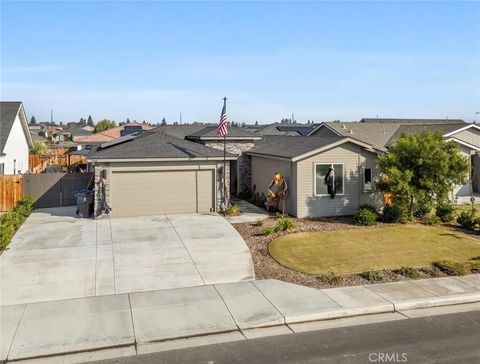 Tiny photo for 7600 Emerald Green, Bakersfield, CA 93313 (MLS # PI25250899)