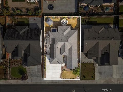 Tiny photo for 7600 Emerald Green, Bakersfield, CA 93313 (MLS # PI25250899)