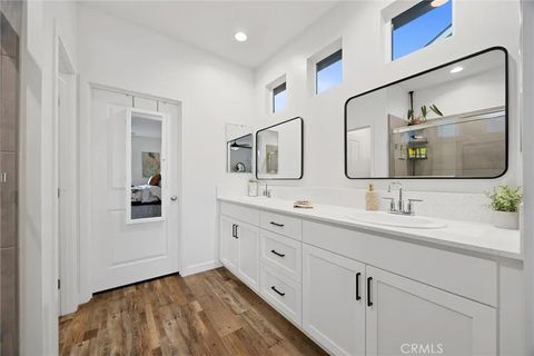 Tiny photo for 7600 Emerald Green, Bakersfield, CA 93313 (MLS # PI25250899)