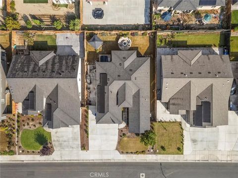 Tiny photo for 7600 Emerald Green, Bakersfield, CA 93313 (MLS # PI25250899)