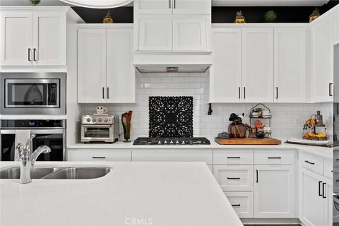 Tiny photo for 7600 Emerald Green, Bakersfield, CA 93313 (MLS # PI25250899)