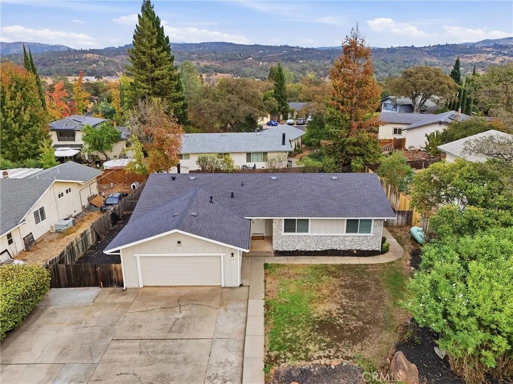 11 Sorrel Court