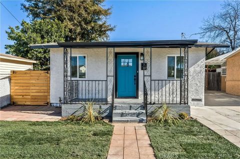 Tiny photo for 802 S Olive Avenue, Alhambra, CA 91803 (MLS # OC25232582)