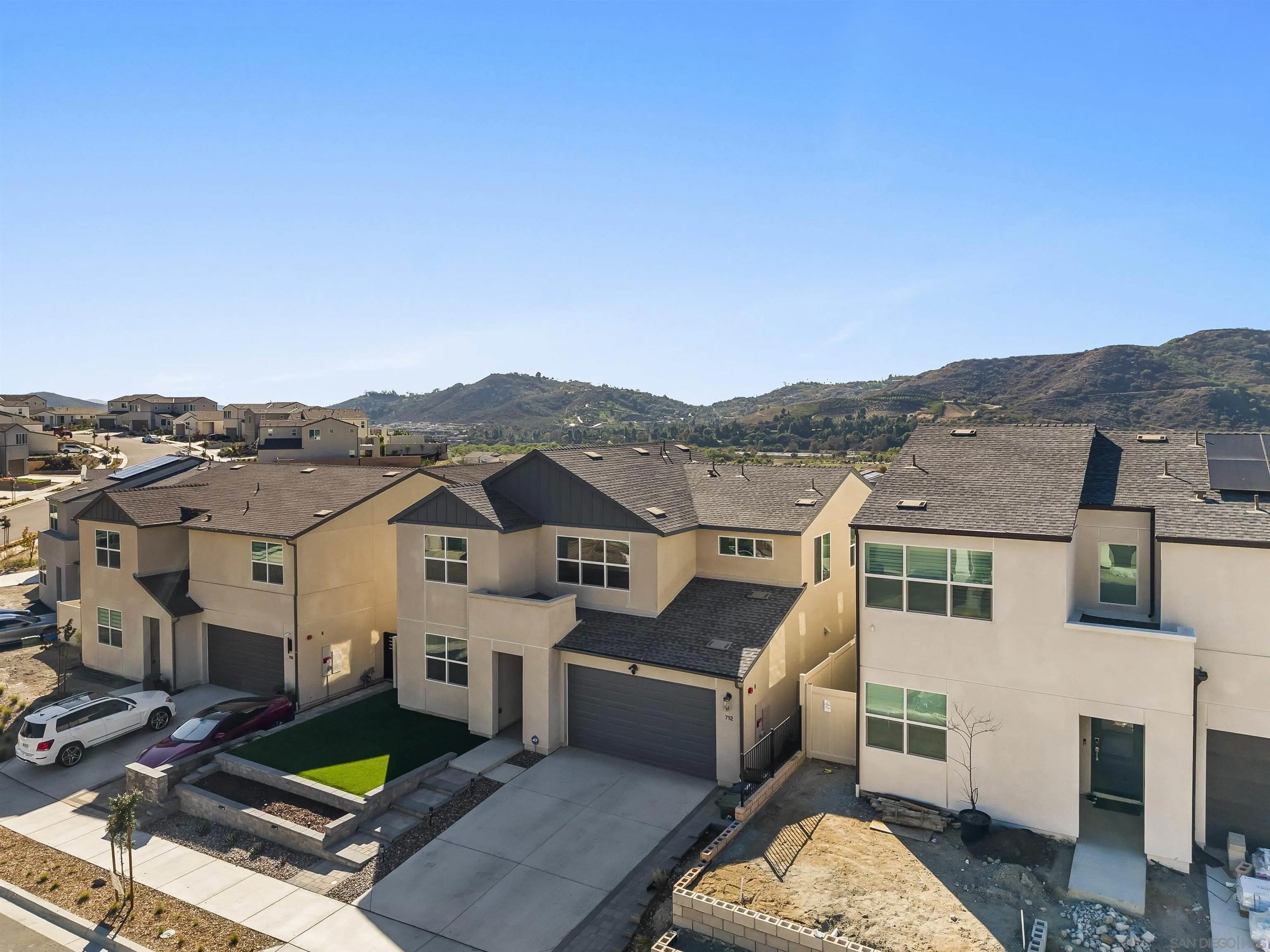 712 Meadowood