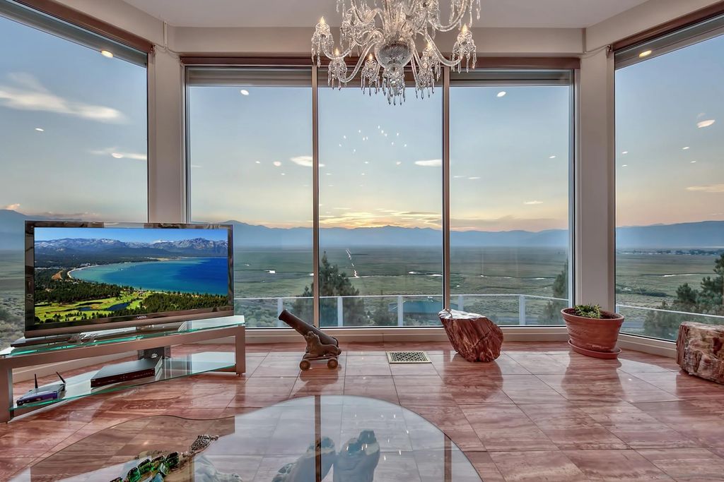 Photo of 350 Aspen Lane, Bridgeport, CA 93517 (MLS # 240006011)