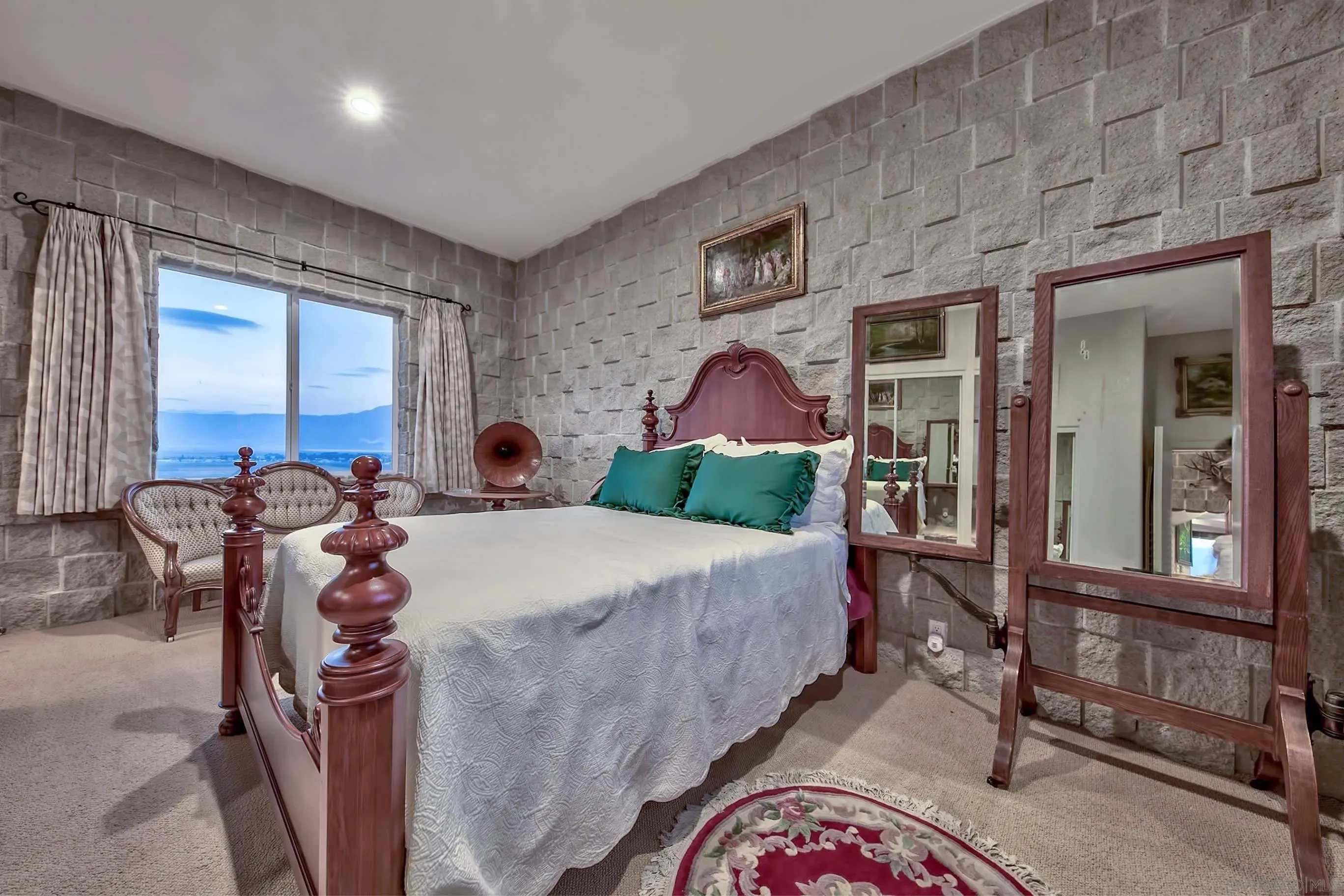 Bridgeport, California 93517, United States, 4 Bedrooms Bedrooms, ,4 BathroomsBathrooms,Residential,Active,62403