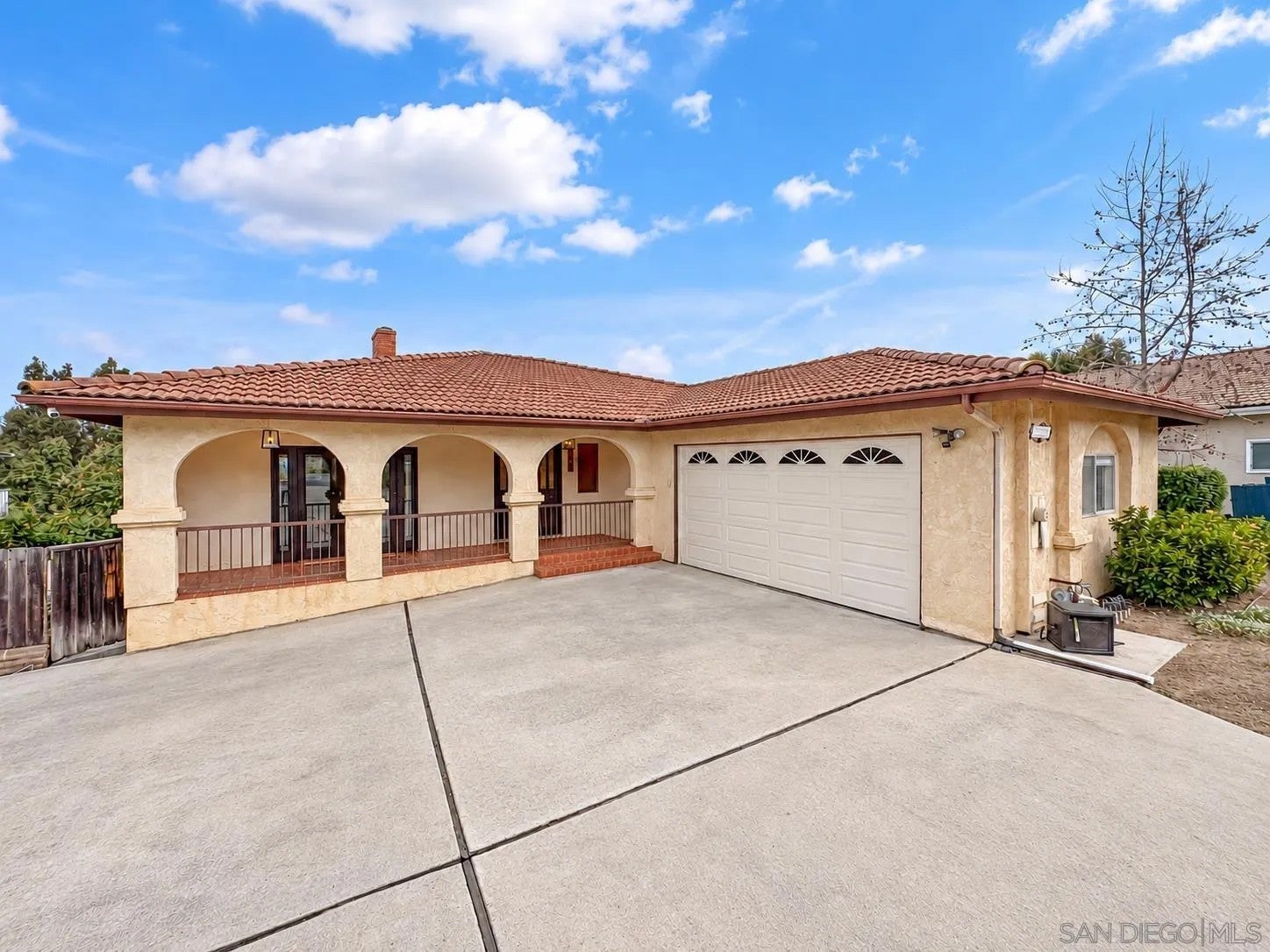 1229 Sandra Circle