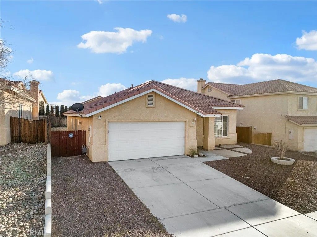Photo of 17557 Caprice Way, Victorville, CA 92395 (MLS # HD26042078)