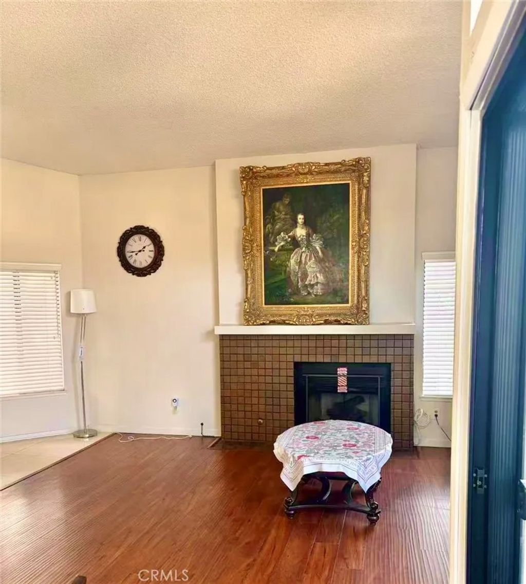 Photo of 18 Town And Country Road #34, Pomona, CA 91766 (MLS # TR25275870)