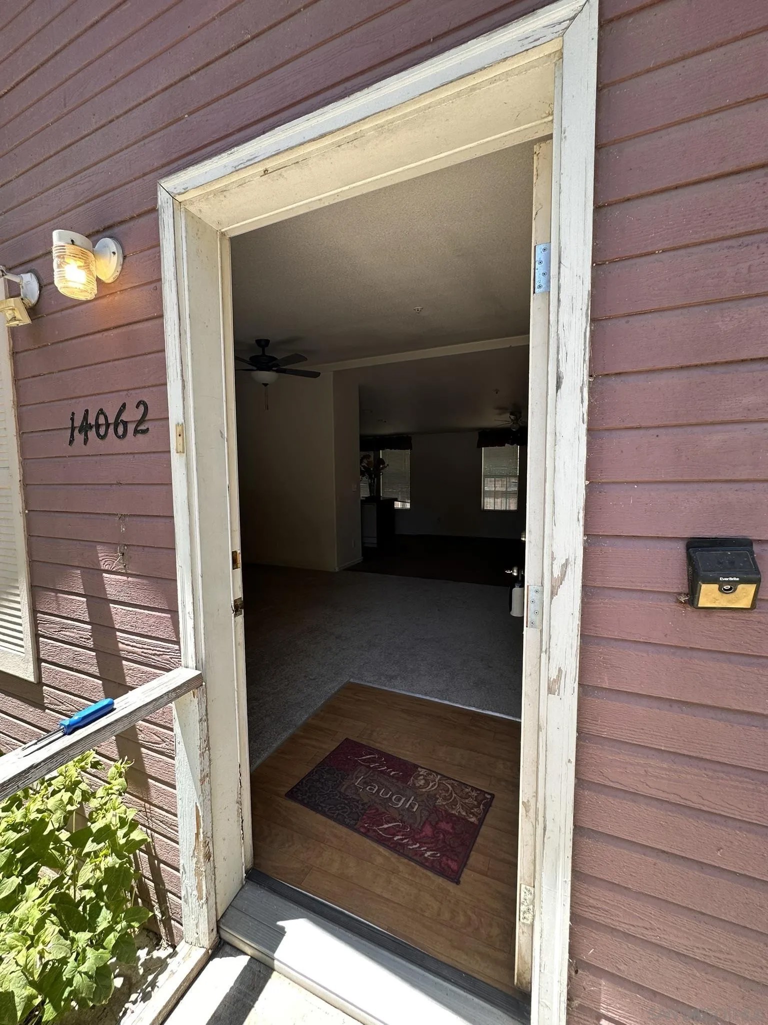 14062 Fernbrook Dr