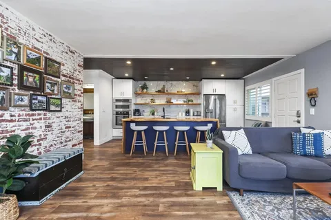 4848 Bermuda Ave Unit E3, San Diego, CA 92107 - #: 250030505