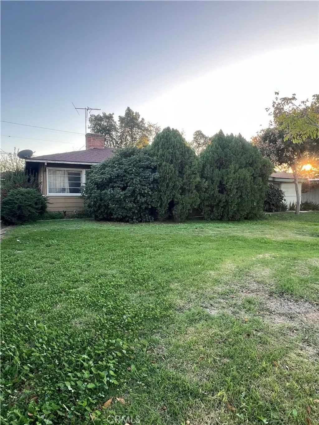 Photo of 4776 Granada Ave, Riverside, CA 92504 (MLS # TR25277138)