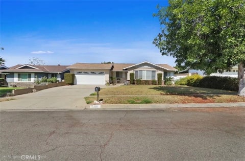 Photo of 7186 Napa AVE, Alta Loma, CA 91701 (MLS # CV26146537)