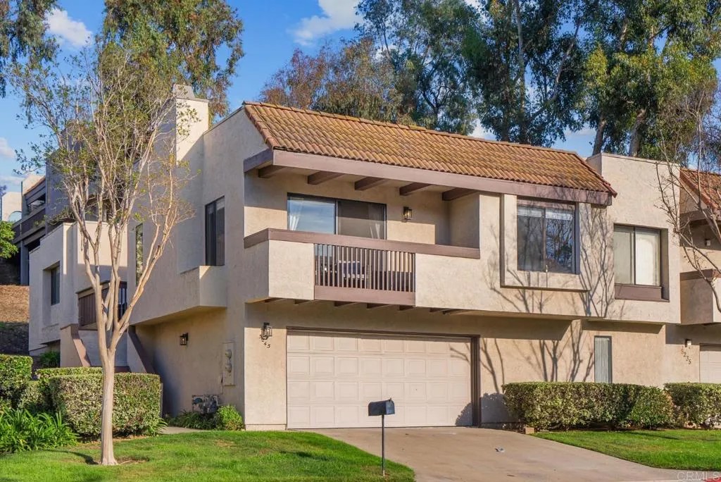 5245 Reservoir Drive