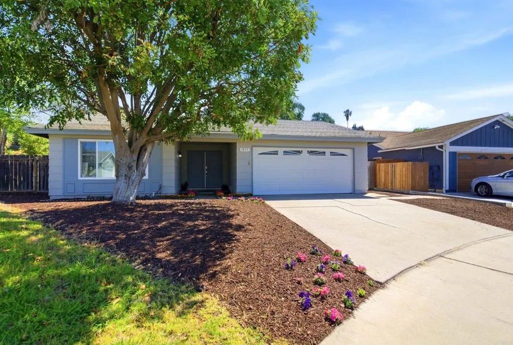 Photo of 1835 Debra Lane, Vista, CA 92084 (MLS # NDP2603377)