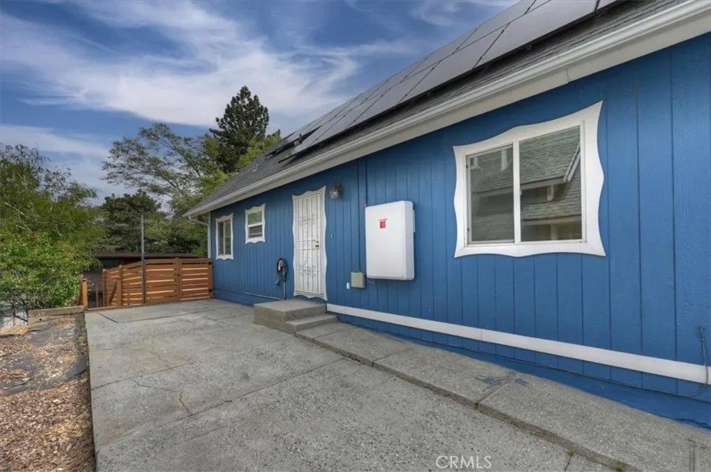 Photo of 22680 Valley View, Crestline, CA 92325 (MLS # IG26083825)