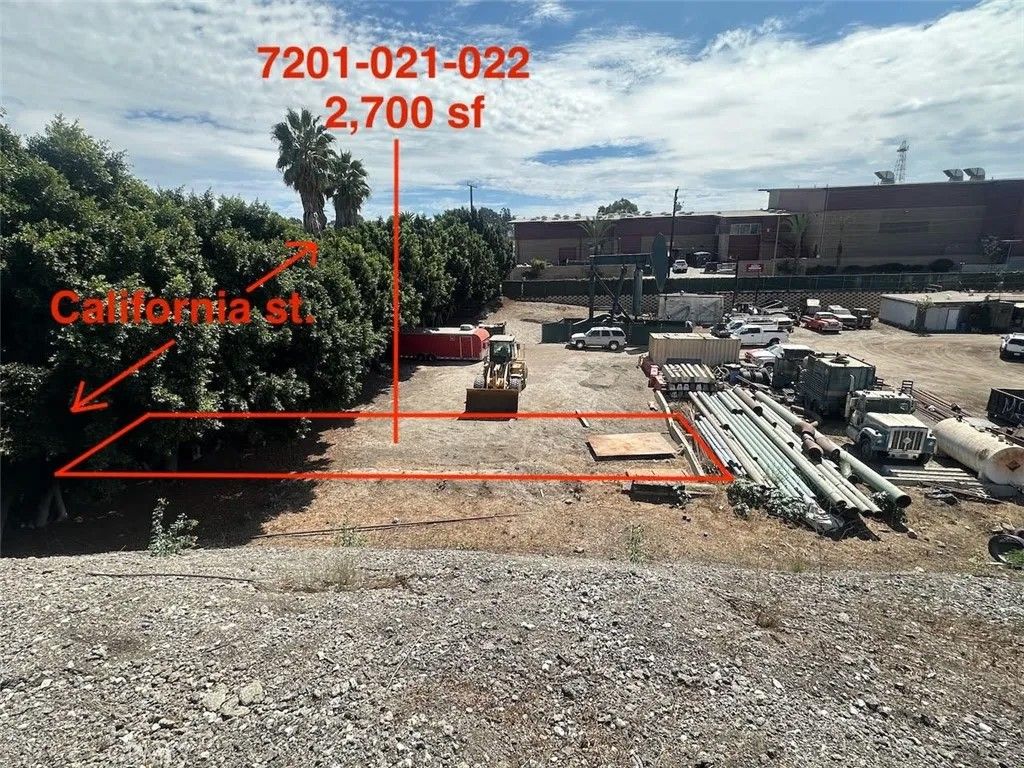 Photo of 22 0 7207-021-22, Signal Hill, CA 90755 (MLS # PW25264652)