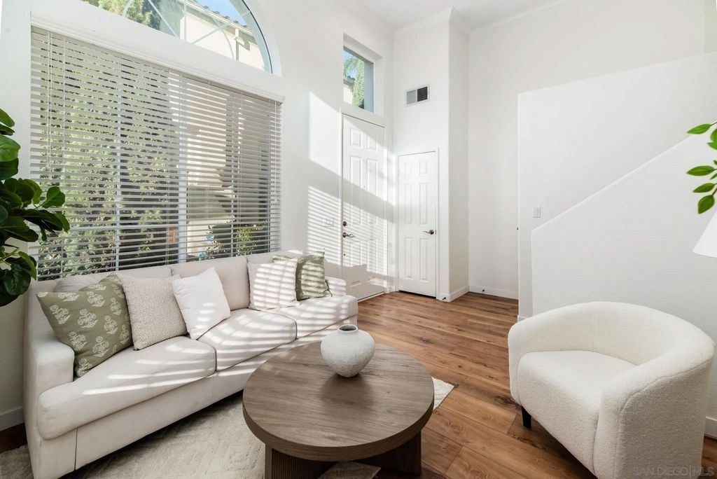 Photo of 3710 Mykonos Ln #172, San Diego, CA 92130 (MLS # 260009313)