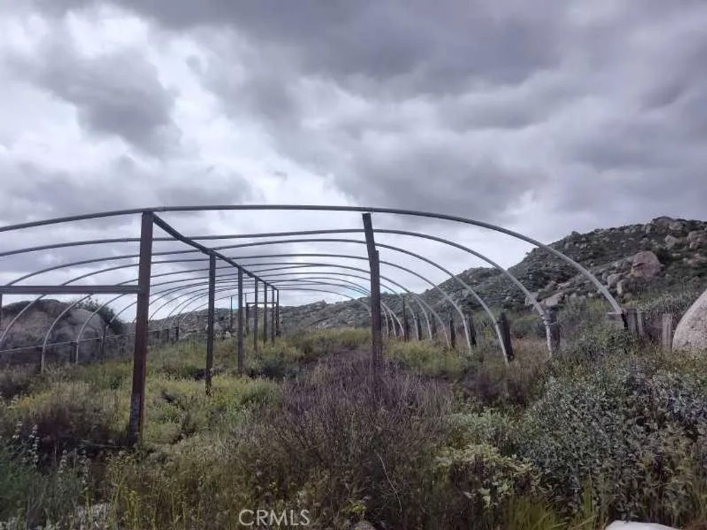 Photo of 2 California, Hemet, CA 92545 (MLS # SW25272485)