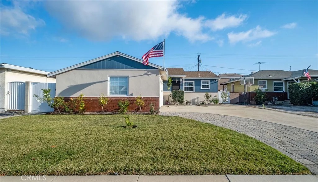 2410 W 180th Street