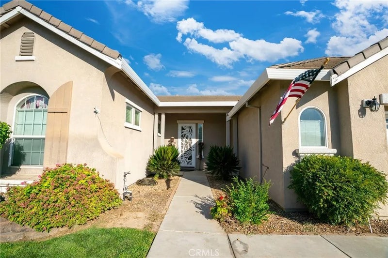 2480 Boulder Drive