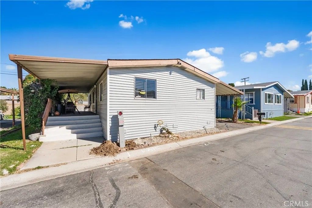 Photo of 18540 Soledad Canyon #124, Canyon Country, CA 91351 (MLS # SR26058660)