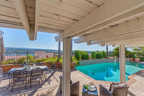 Tiny photo for 22792 Orellana, Mission Viejo, CA 92691 (MLS # OC25244163)