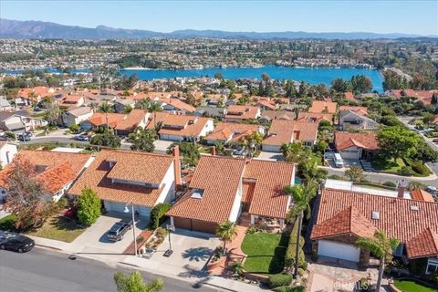 Tiny photo for 22792 Orellana, Mission Viejo, CA 92691 (MLS # OC25244163)